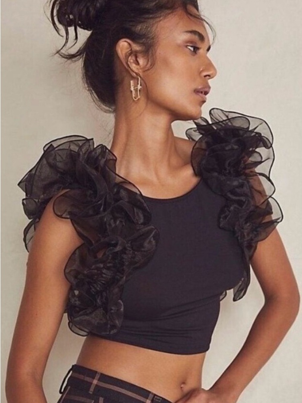 Free People Black Ruffled Organza Shoulder House Party Crop Top Open Back - Picture 8 of 9